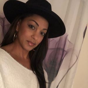 Meet your Posher, Gabrielle